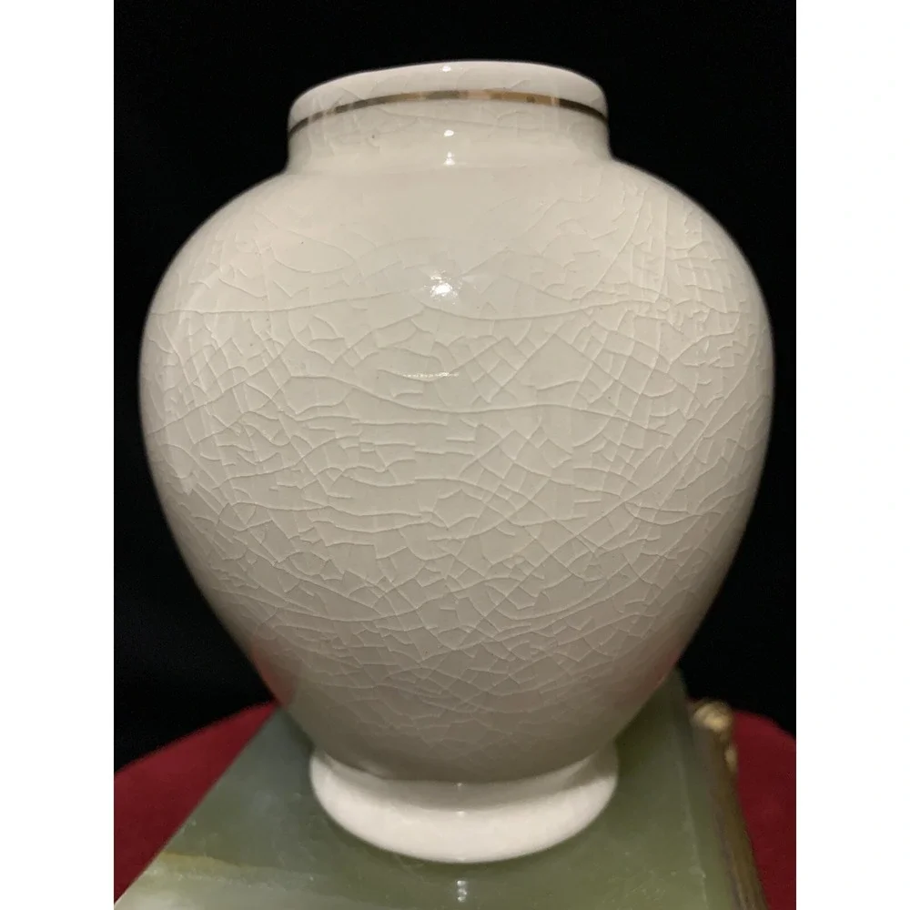 Vintage SATSUMA KUTANI GINGER JAR PEACOCK PEONY FLOWERS GOLD TRIM JAPAN  4‎ 3/8